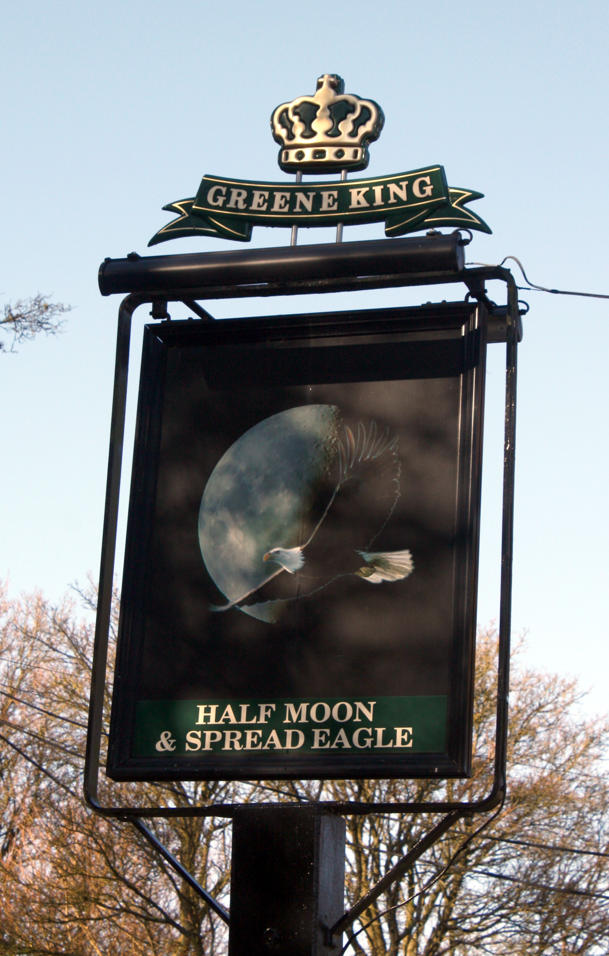 Half Moon & Spread Eagle